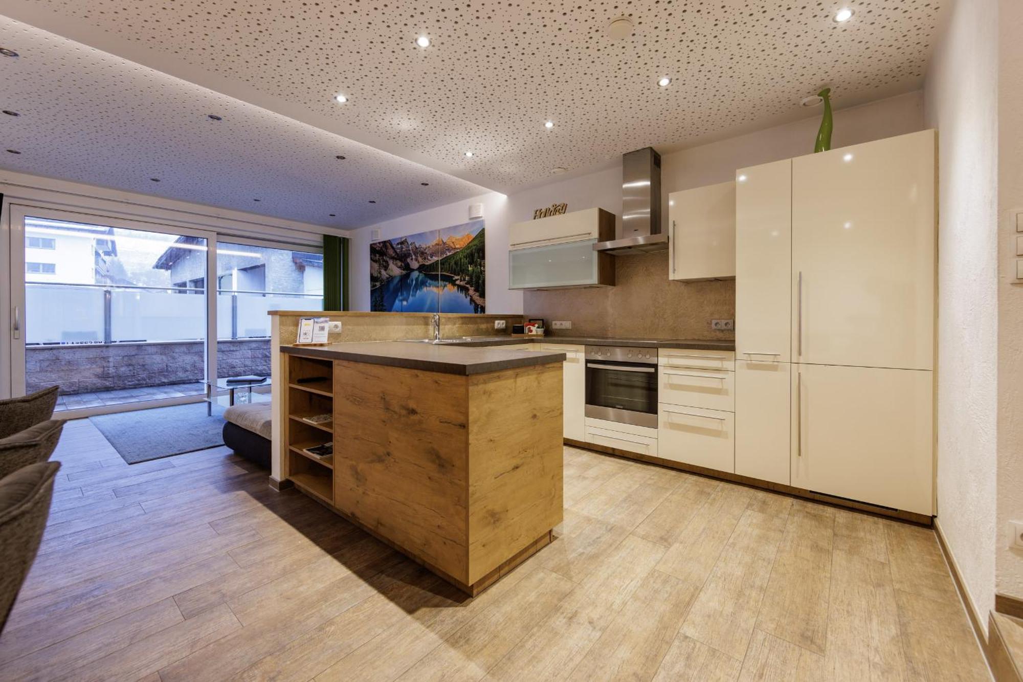Apartmenthaus Goldeck Ried im Oberinntal Exterior foto