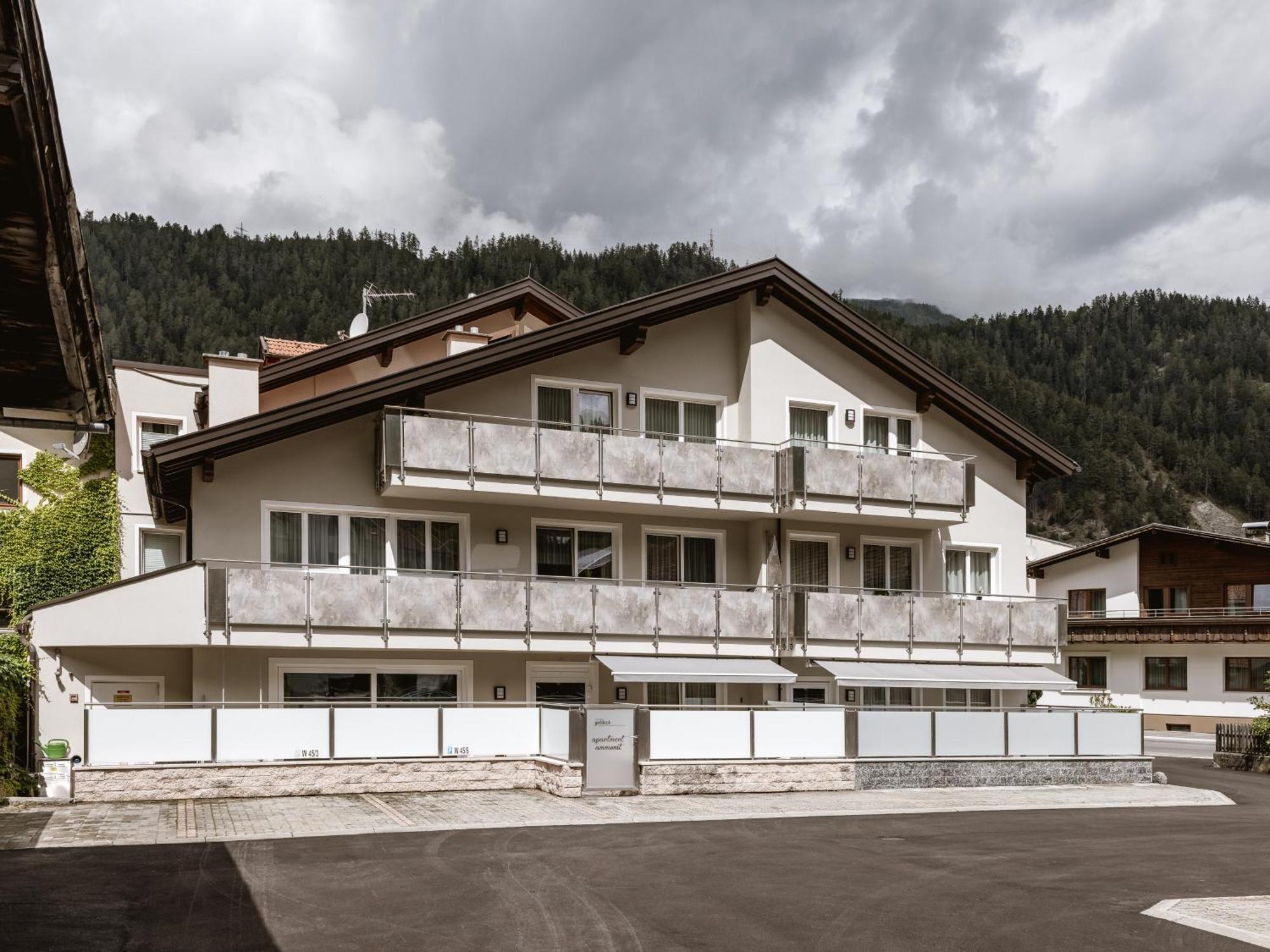Apartmenthaus Goldeck Ried im Oberinntal Exterior foto